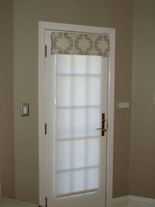Home design - transitional home design idea in Cedar Rapids