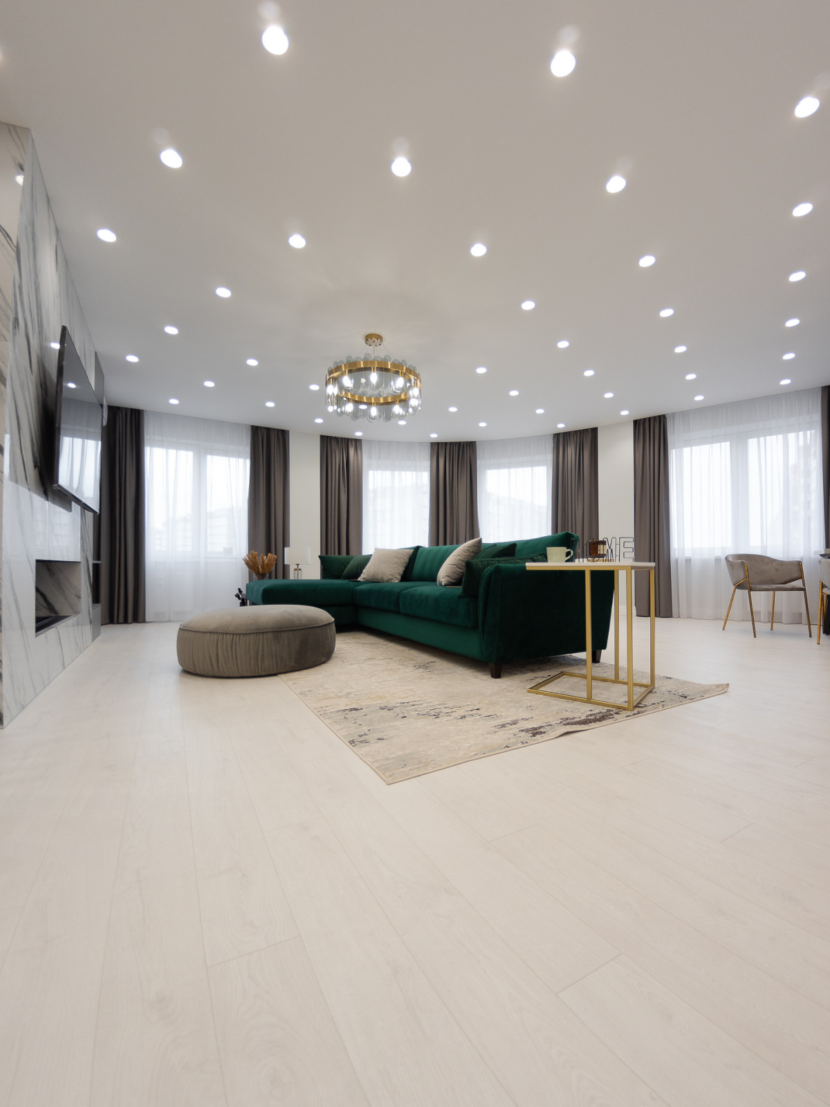 Квартира 120 кВ м в ЖК Спортивный квартал.