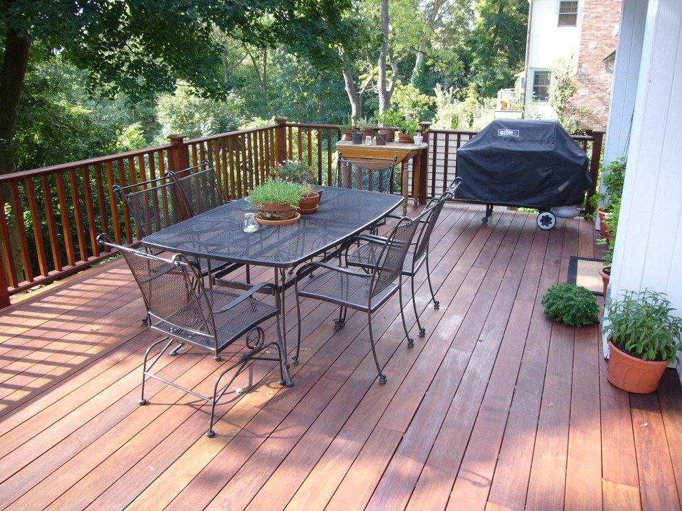 Deck - traditional deck idea