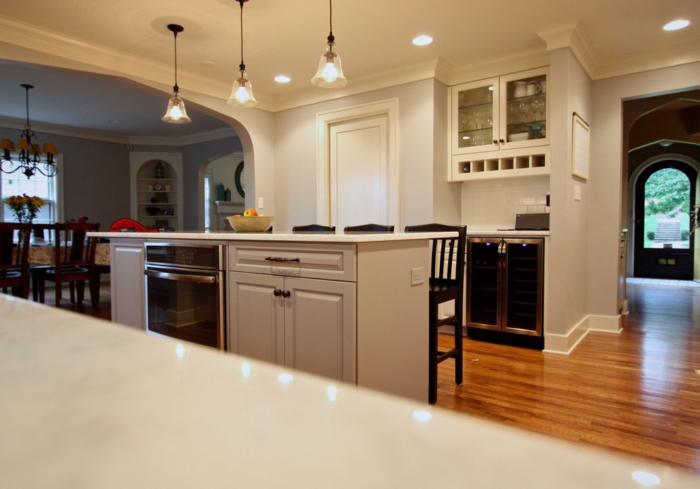 Example of a transitional kitchen design in Omaha