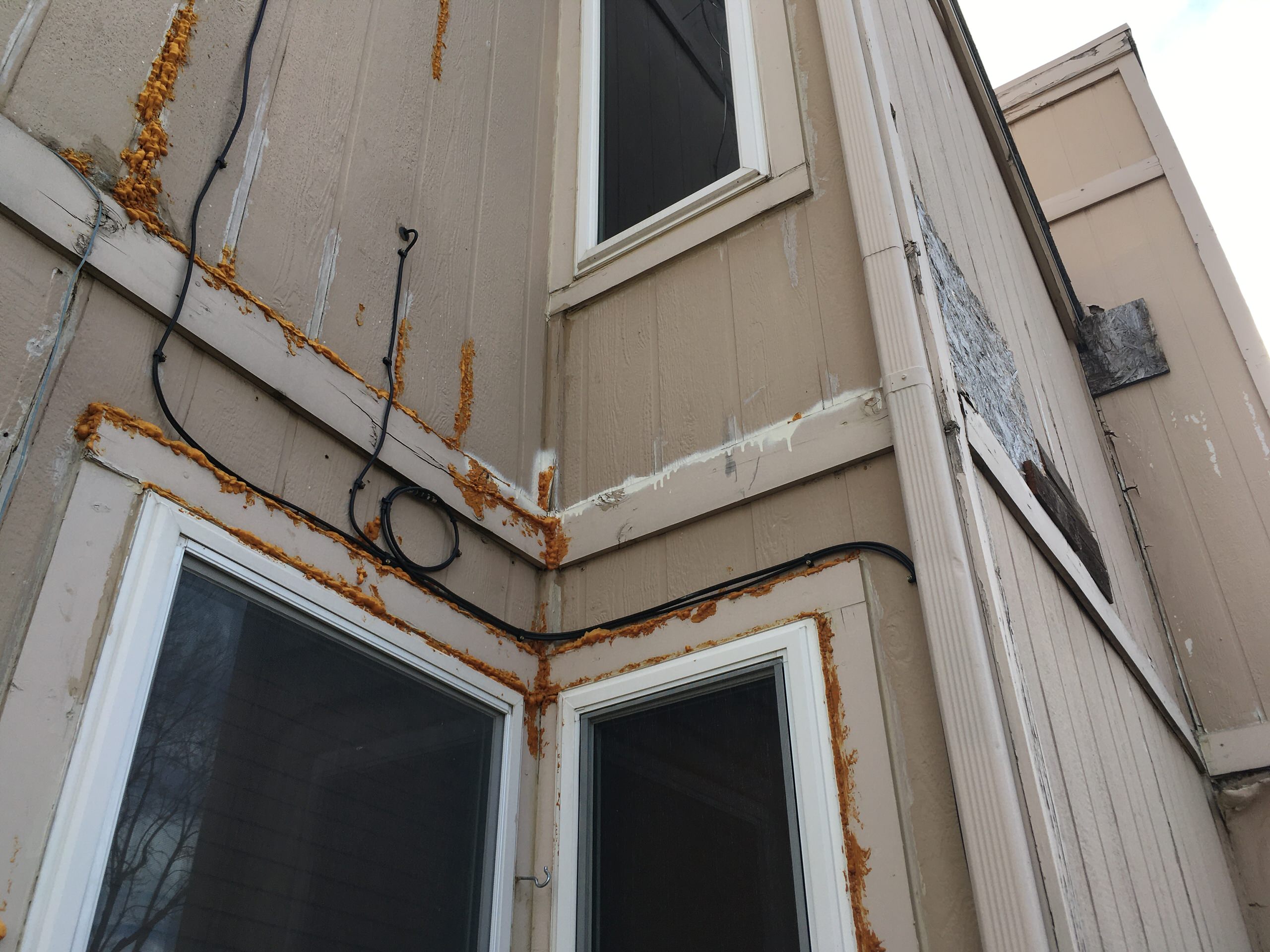 James Hardie in Warm Tones
