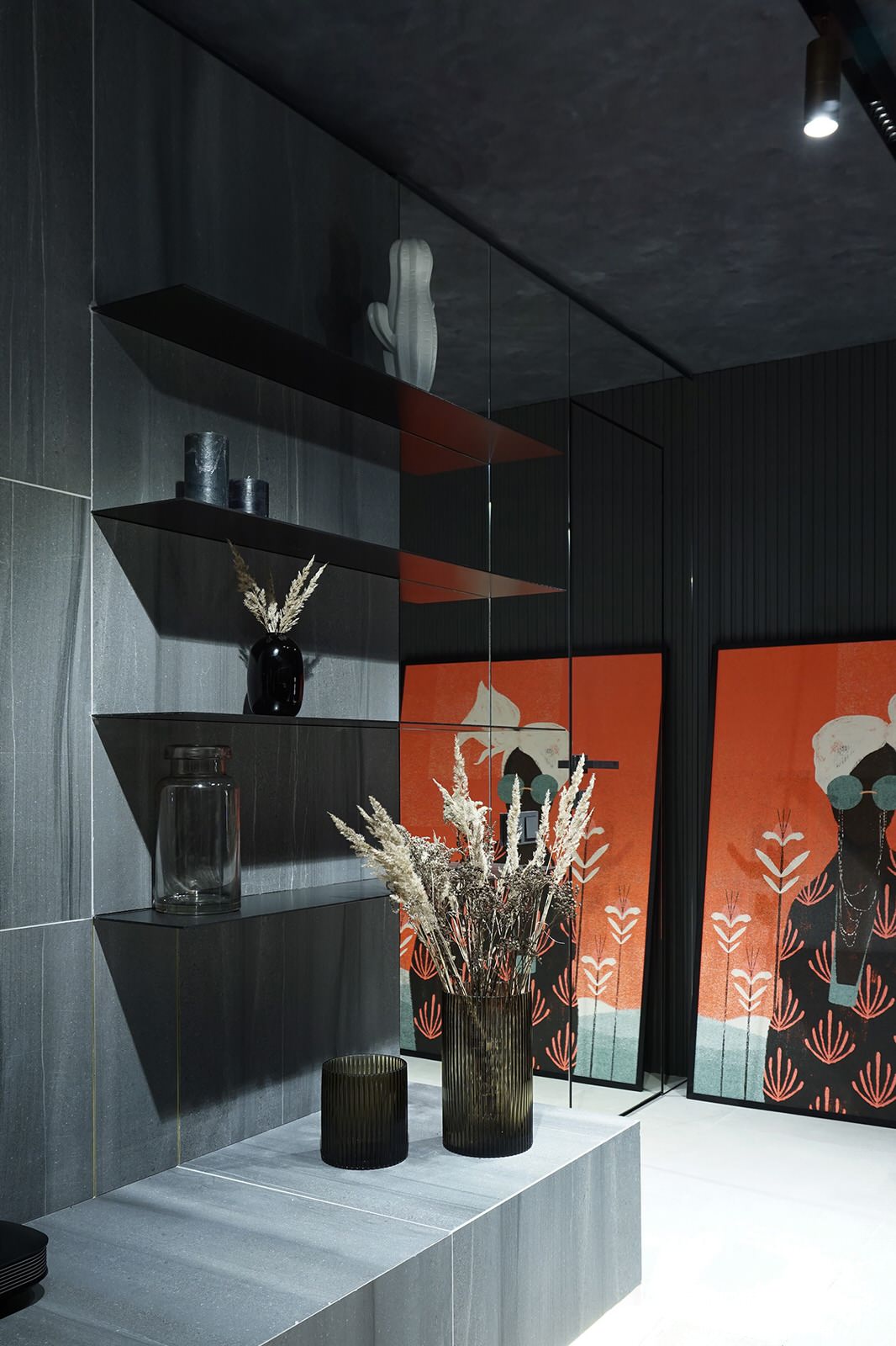 НТВ "АНТИИЗБА – КУХНЯ-ГОСТИНАЯ В ТЕМНЫХ ТОНАХ"