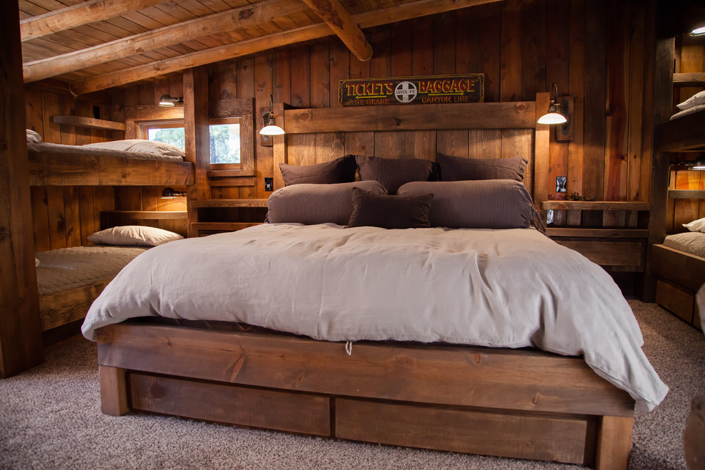 Example of a mountain style bedroom design in Phoenix