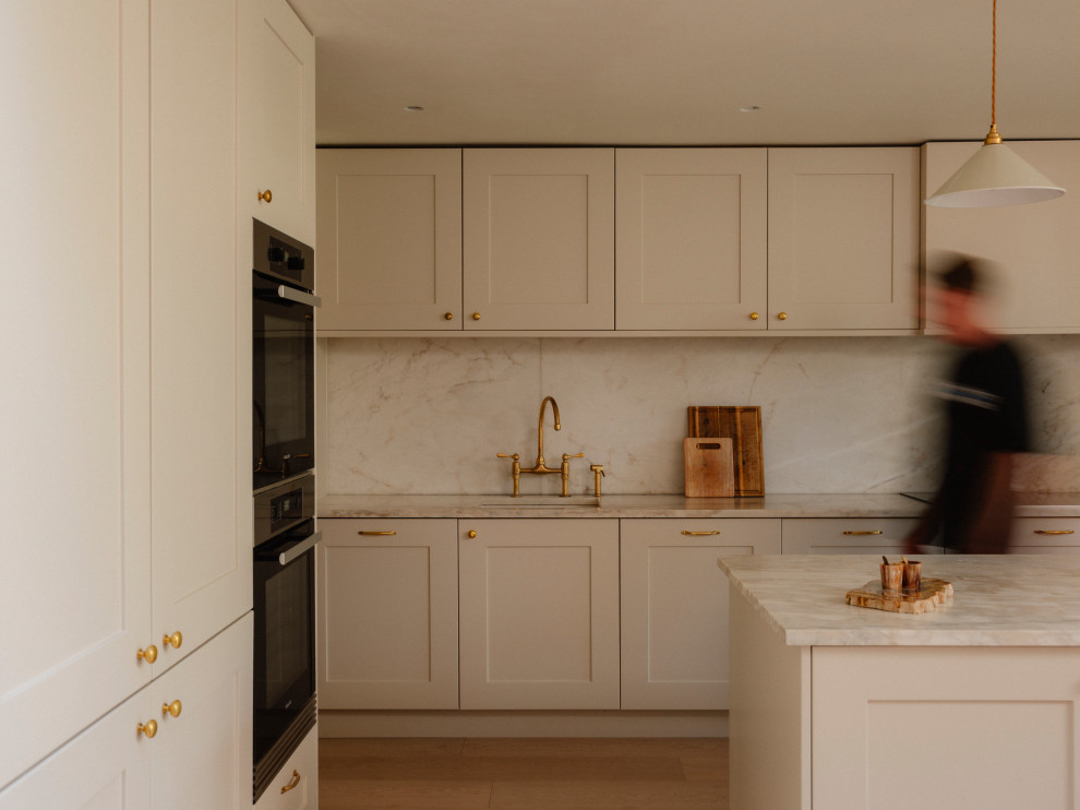 Photo of a classic kitchen in London.