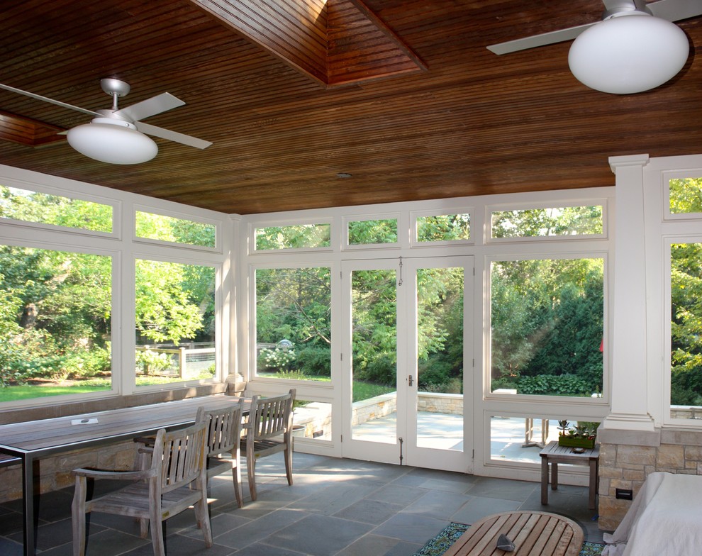 This is an example of a traditional verandah in Chicago with a roof extension.