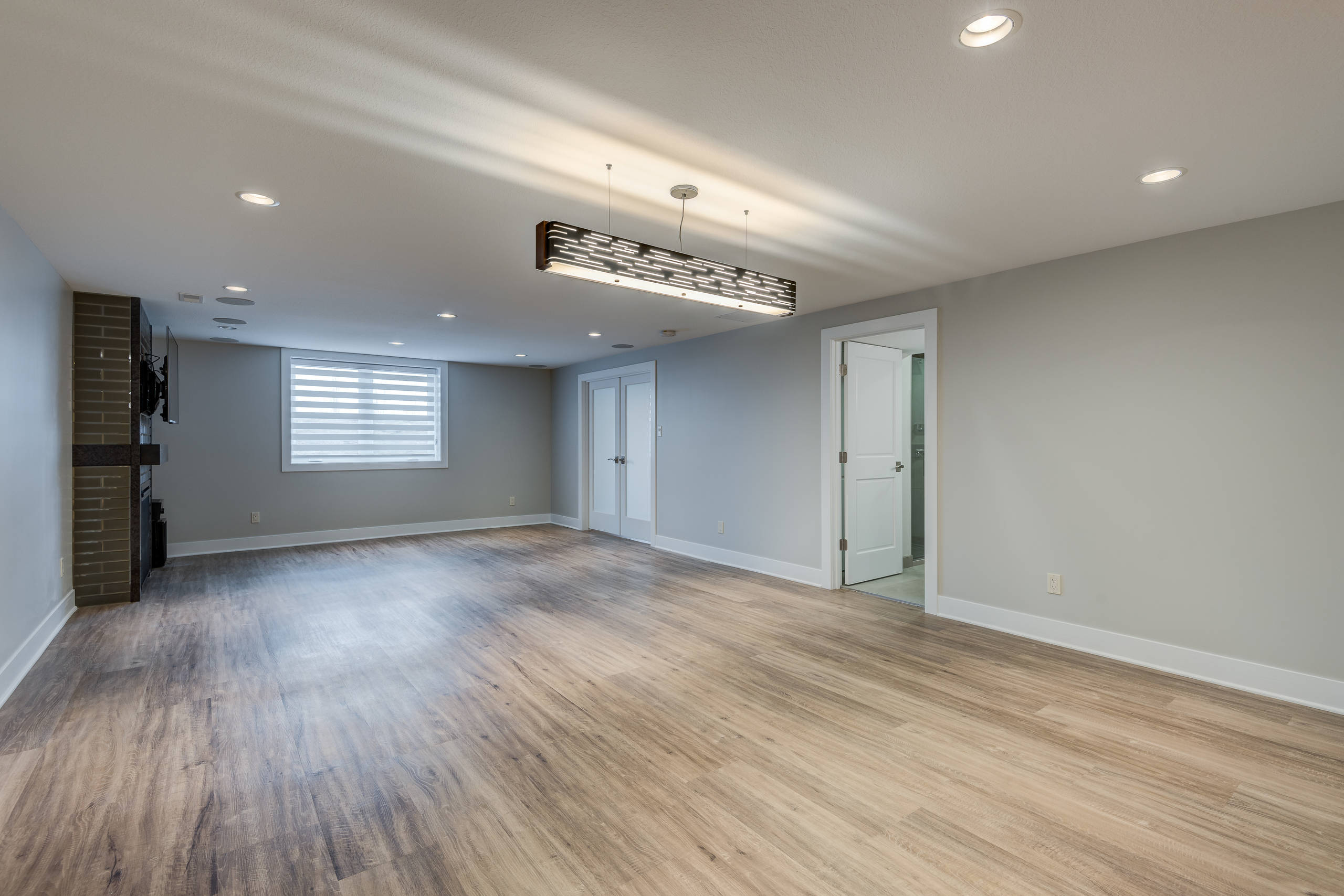 Transitional Modern Basement with Guest Bedroom Paxton