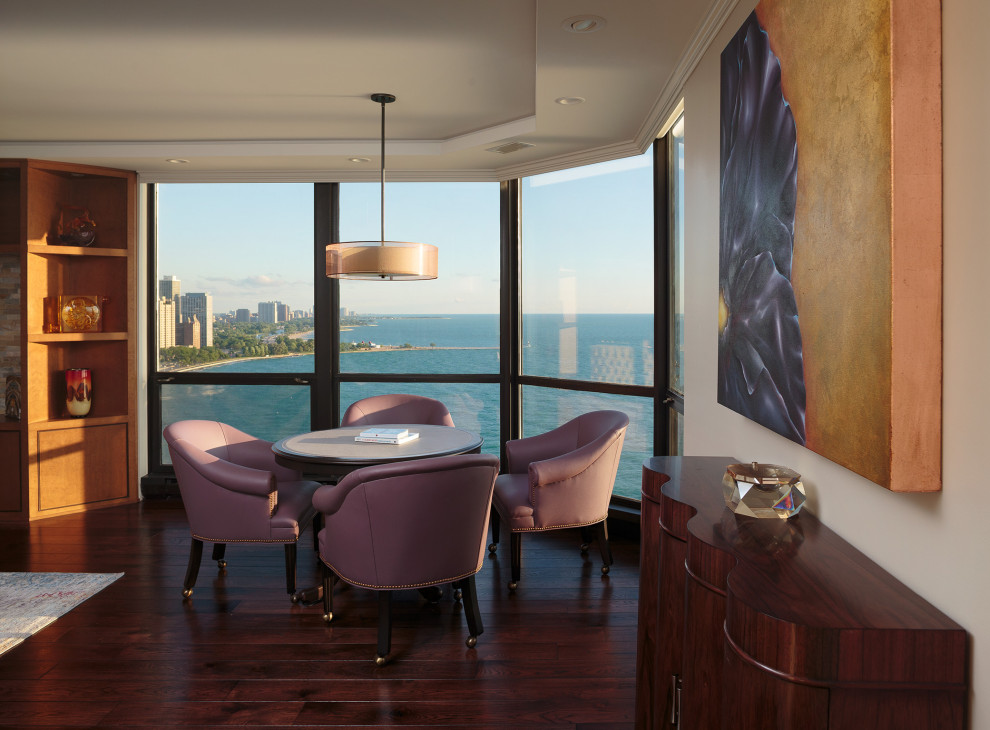 Dining room - transitional dining room idea in Chicago