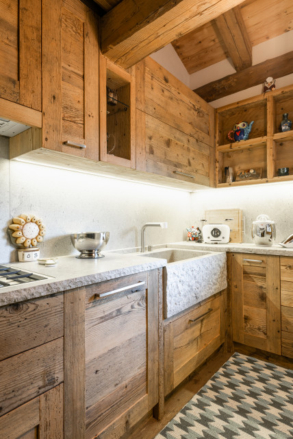 Un caldo rifugio rustic-kitchen