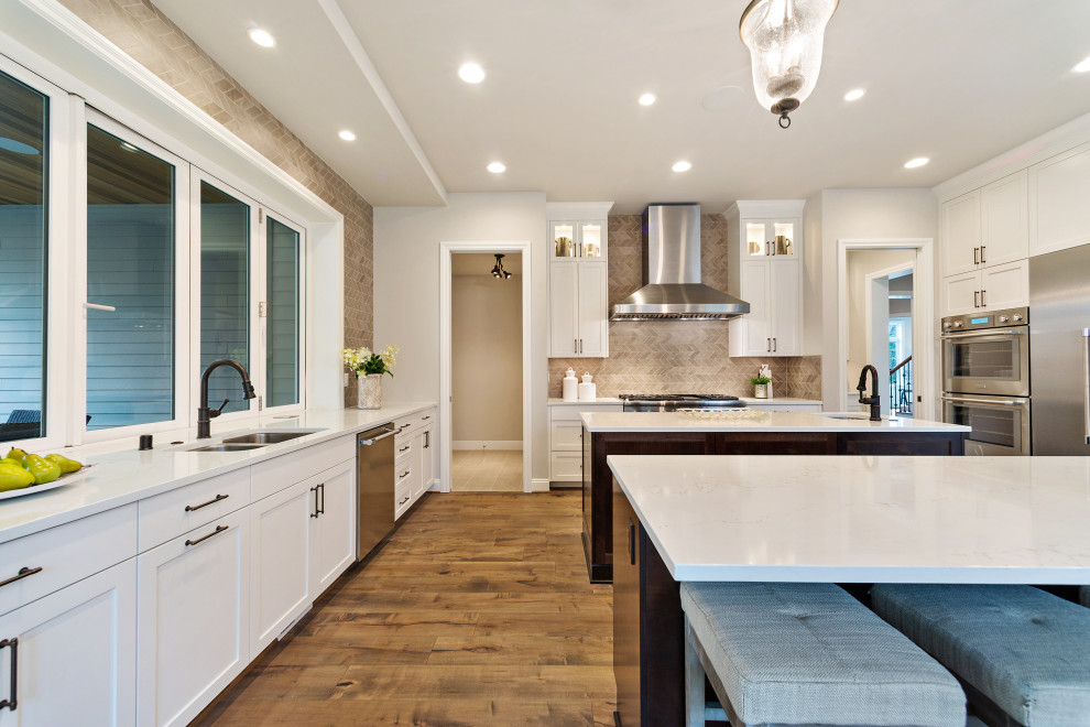 Home design - transitional home design idea in Seattle