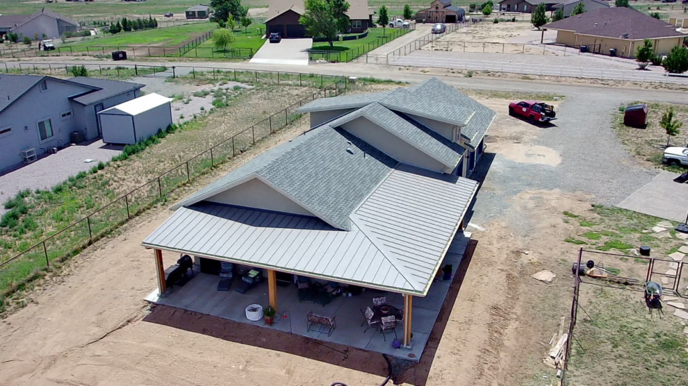 Casita and Garage