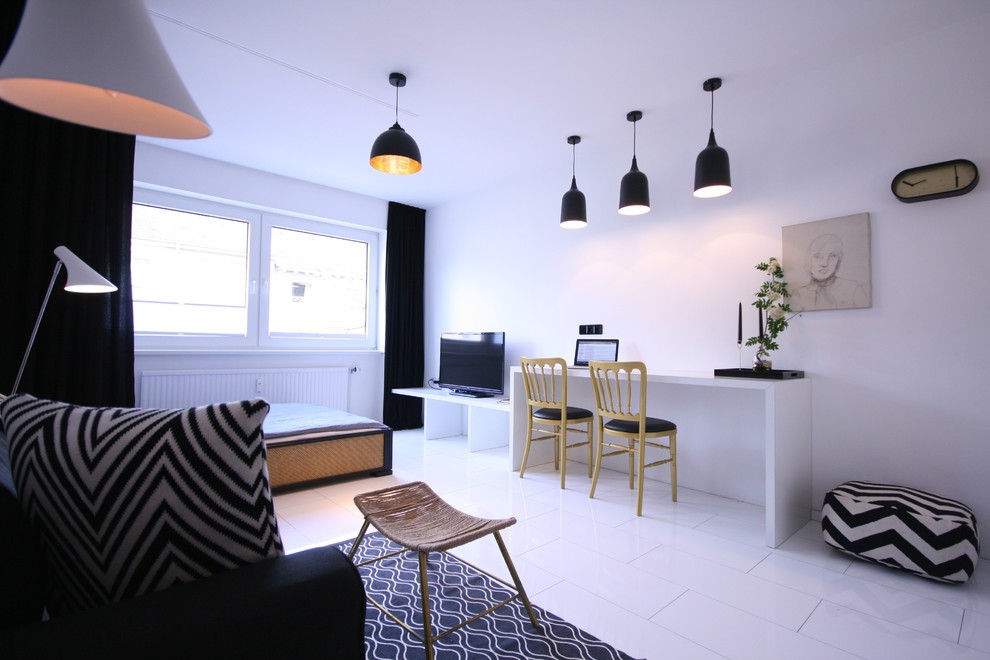 Eklektisches Wohnzimmer in Berlin