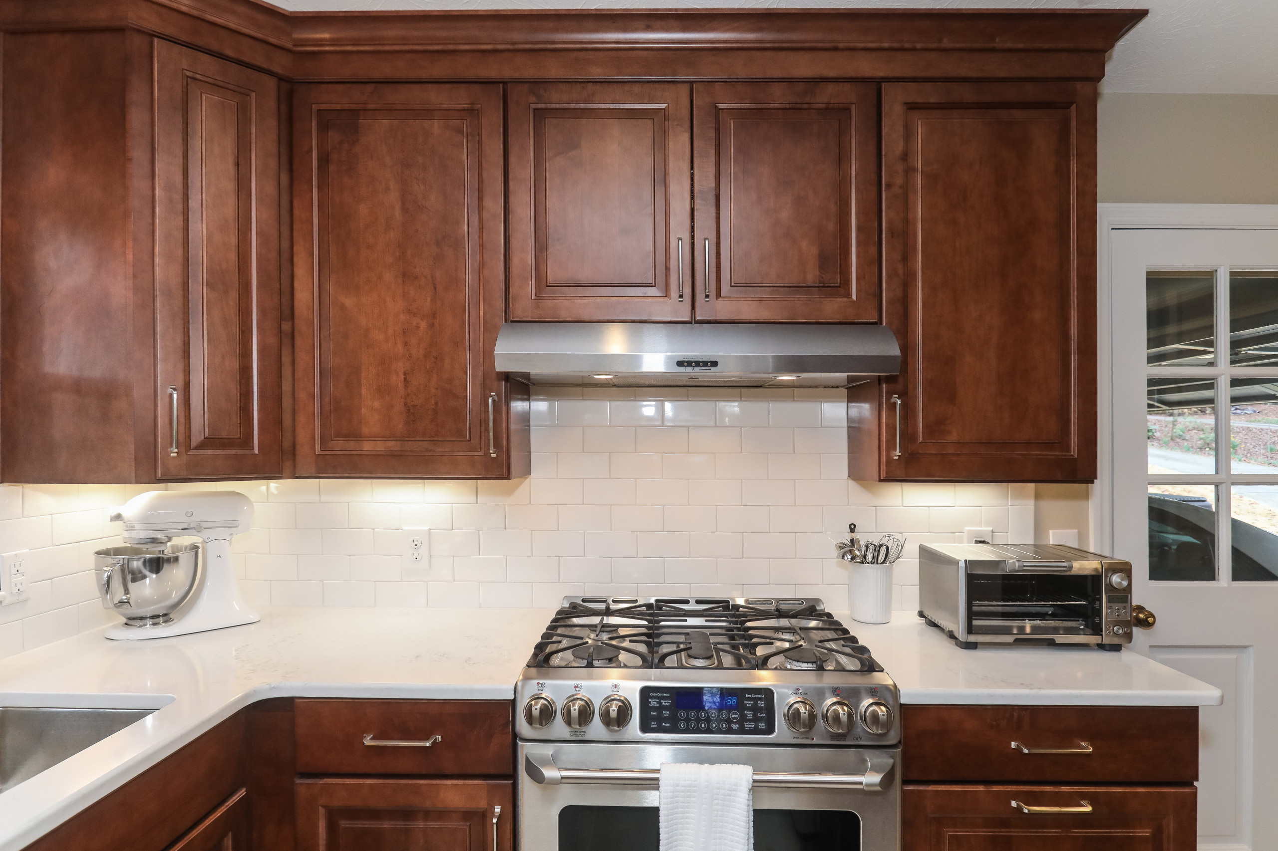 Oakwood Traditional Kitchen Remodeling