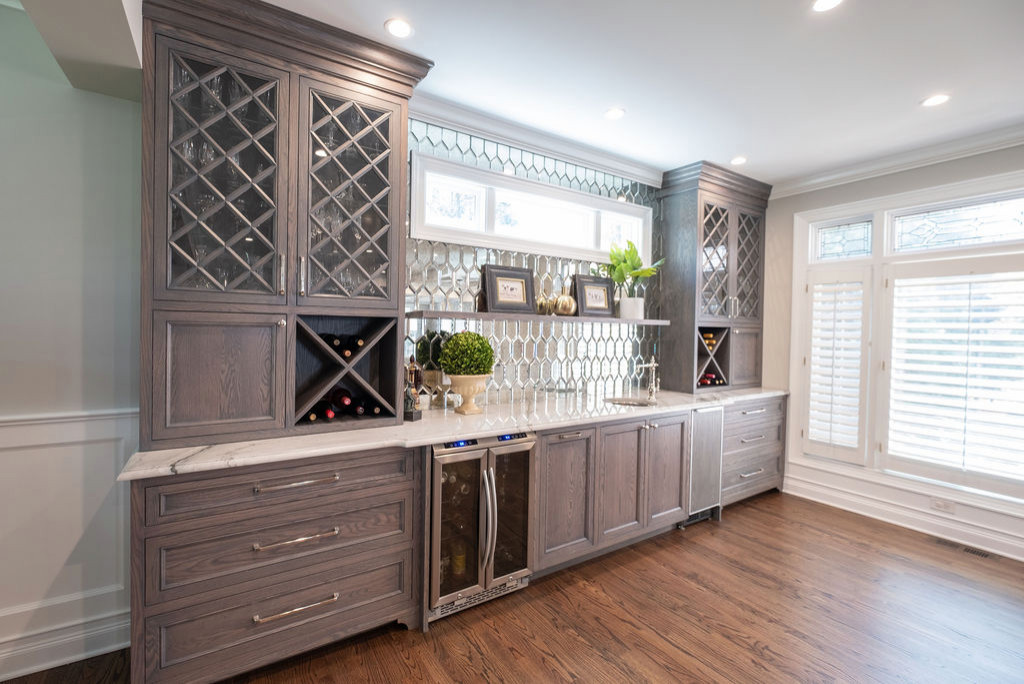 Modern Farmhouse Kitchen and Home Bar