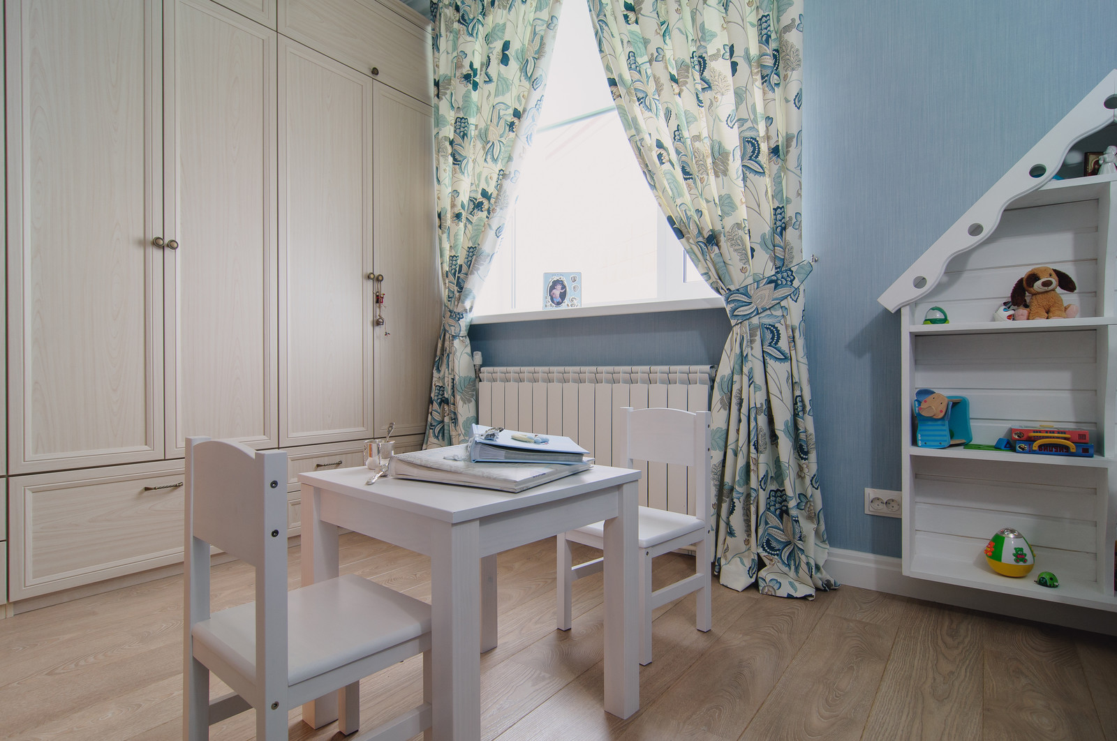 Трехкомнатная квартира в классике