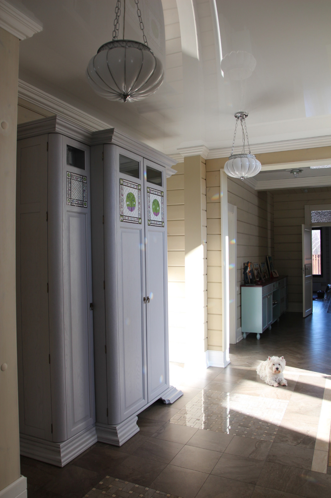 Дом с видом на лес.