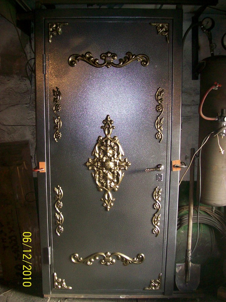 Элитные стальные двери