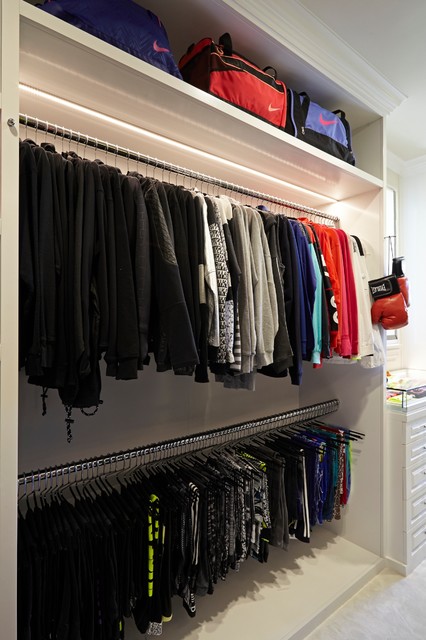 Khloe Kardashian Fitness Closet - Armario - Los Ángeles - de Lisa Adams, LA  Closet Design | Houzz