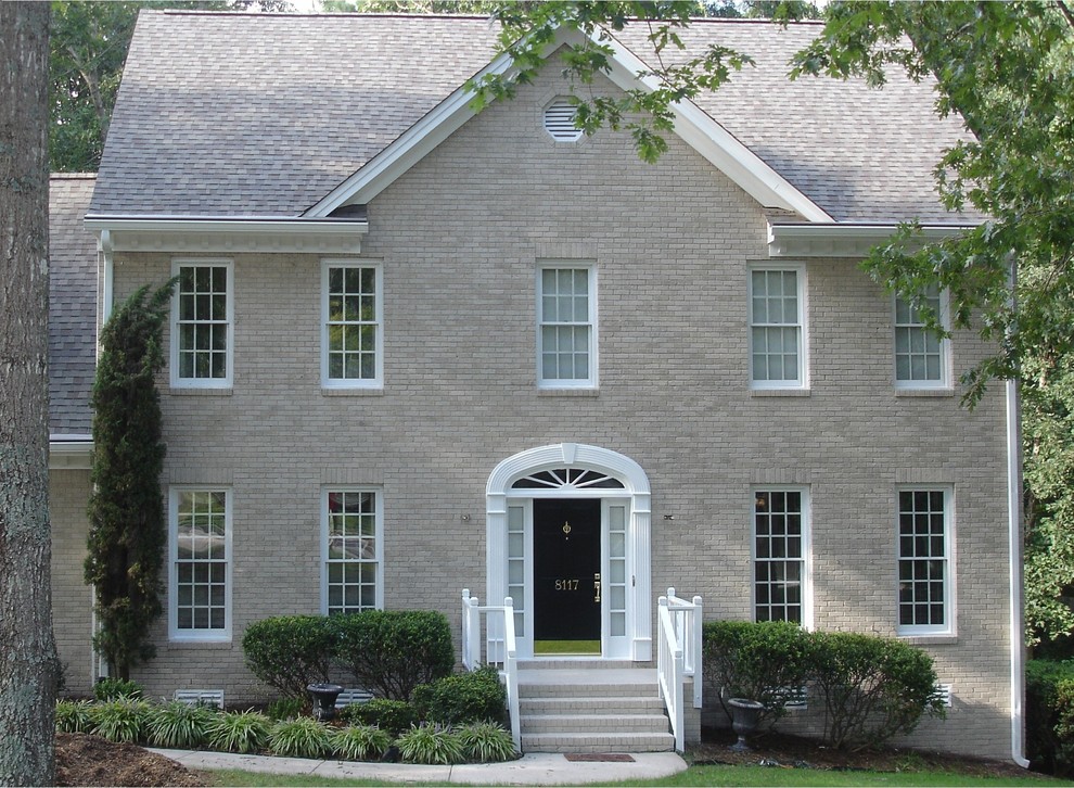 Inspiration for a traditional exterior in Raleigh.