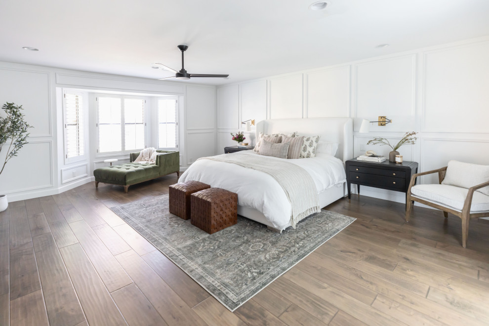 Home design - transitional home design idea in Phoenix