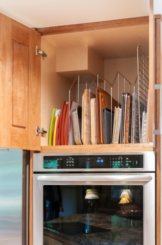Example of a transitional kitchen design in Seattle