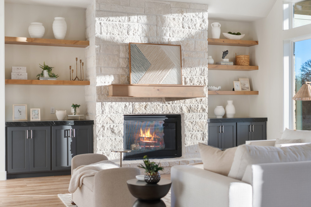 Project Saddle & Stone