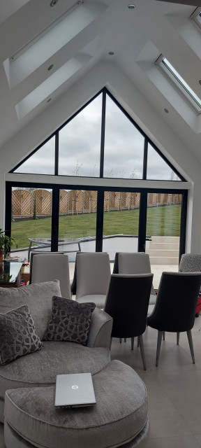 Rear glazed gable contemporary-matplats