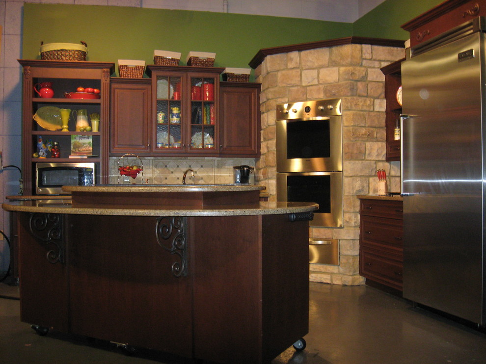 Kitchen - transitional kitchen idea