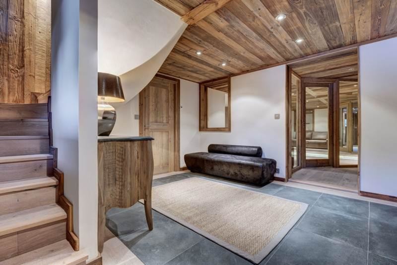 AMENAGEMENT INTERIEUR ET EXTERIEUR D'UN CHALET