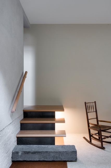 Passage modern-staircase