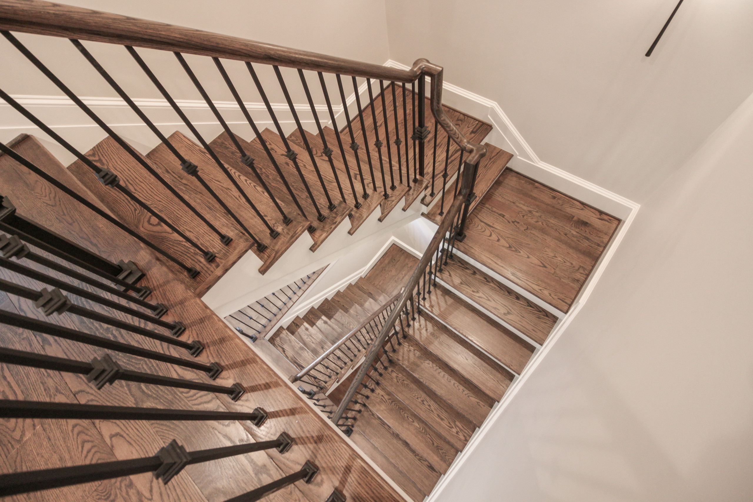 86_ Gorgeous Floating Curved Staircase, McLean VA 22066