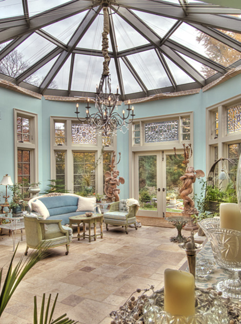 This is an example of an arts and crafts sunroom in Philadelphia.