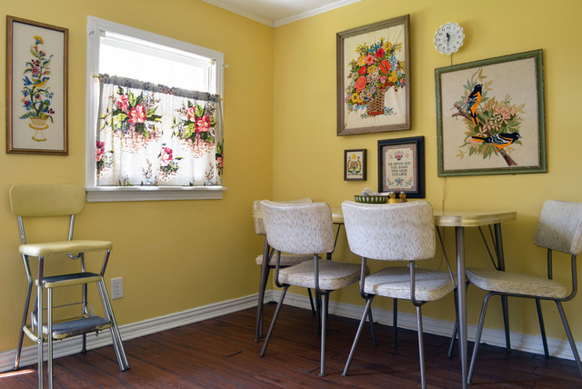 My Houzz: A ‘Whimsical Museum Gallery’ in Texas エクレクティック-ダイニング