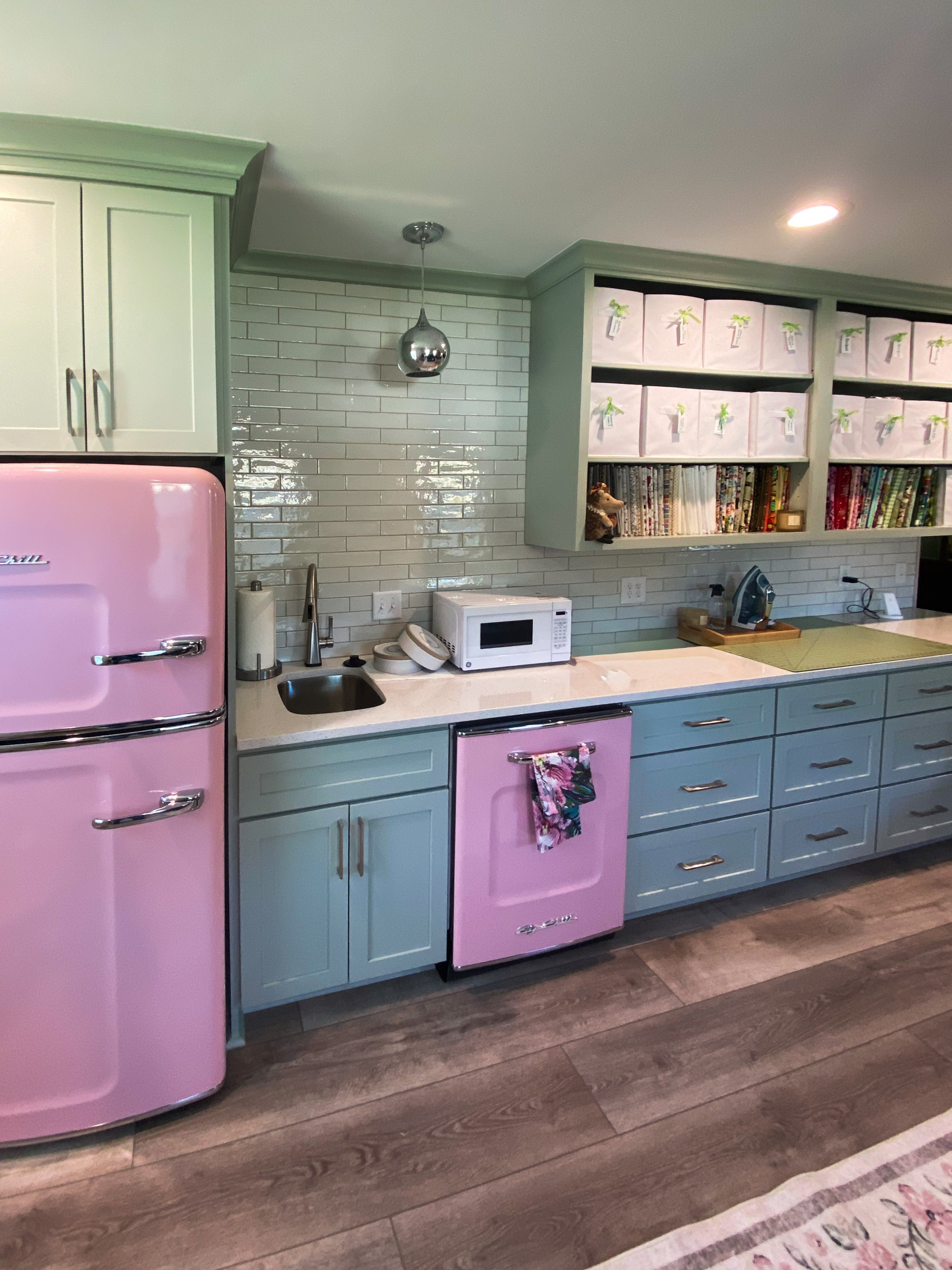 Retro Kitchenette and Craft Space