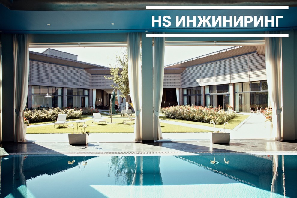 Окна просто опустили в пол)))) . Объединили помещение с улицей