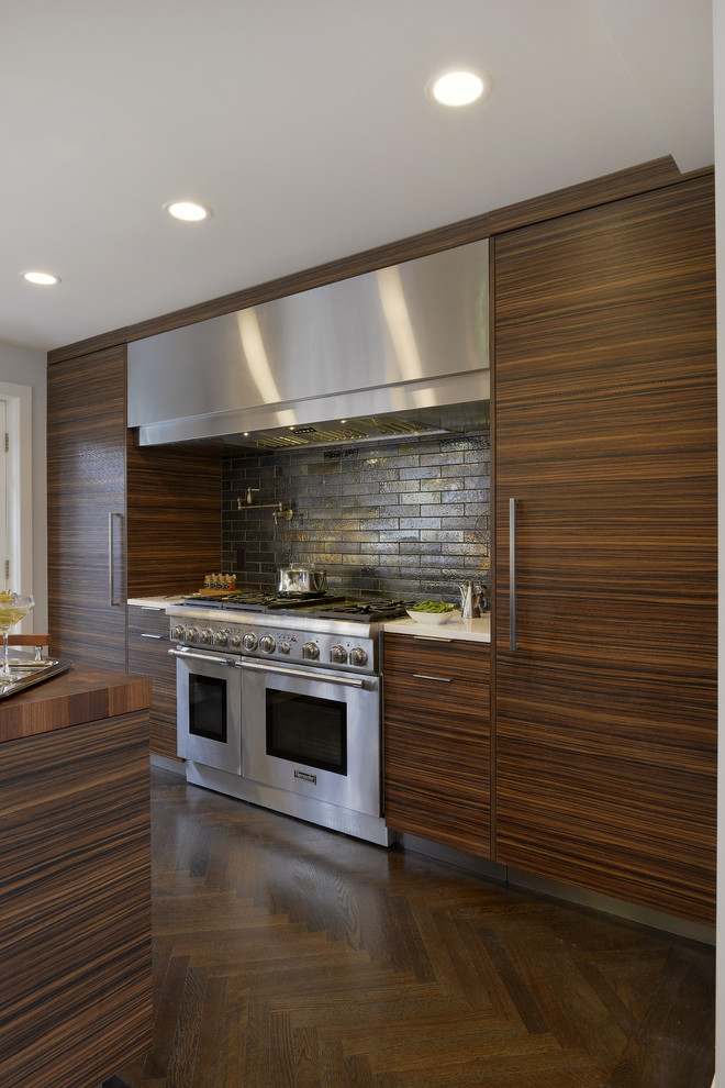 Design ideas for an expansive contemporary u-shaped eat-in kitchen in New York with an undermount sink, flat-panel cabinets, dark wood cabinets, quartz benchtops, multi-coloured splashback, stone tile splashback, stainless steel appliances, dark hardwood floors, with island and brown floor.