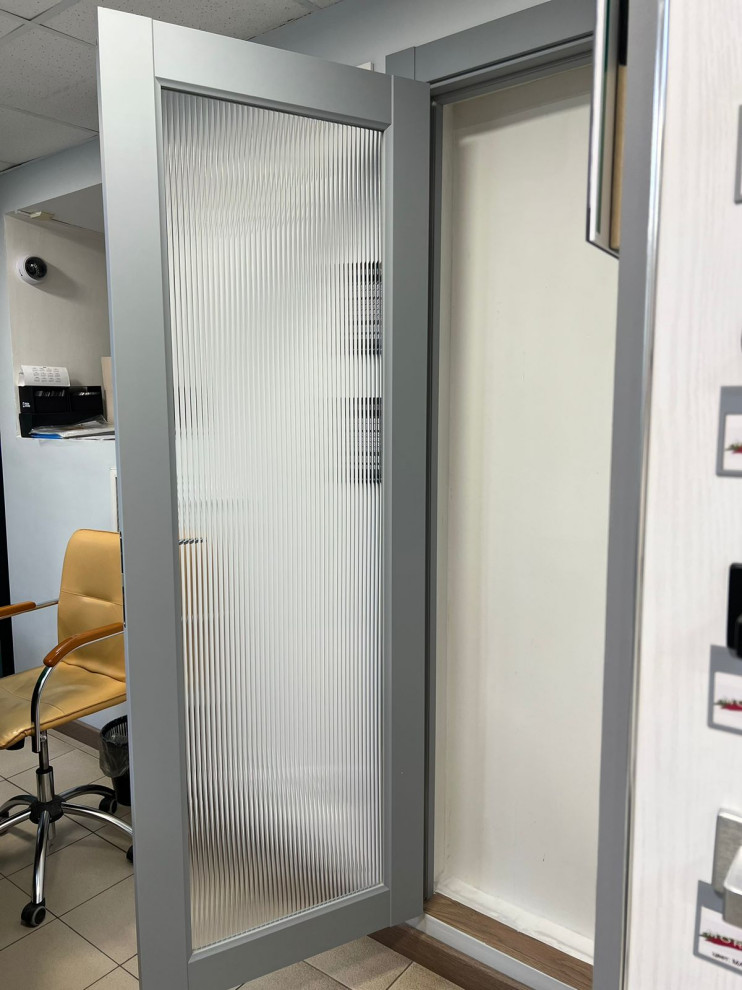 Интерьер магазина-салона Киров, Герцена, 88, цокольный этаж