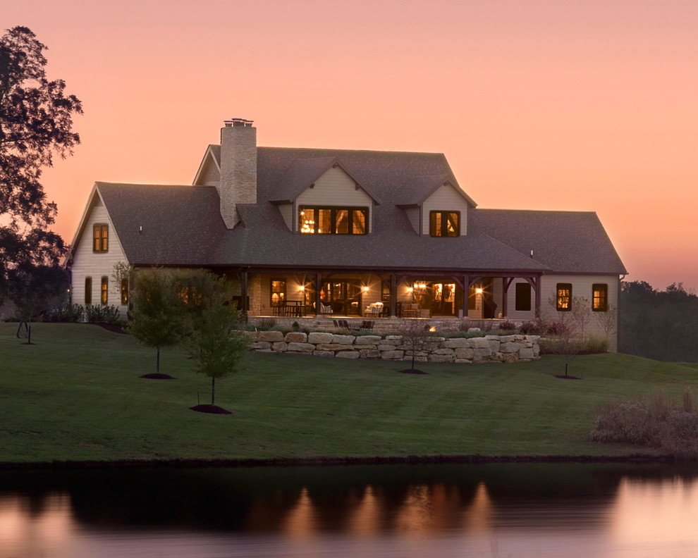 Farm house in Northeast Missouri Rustic Exterior St Louis by