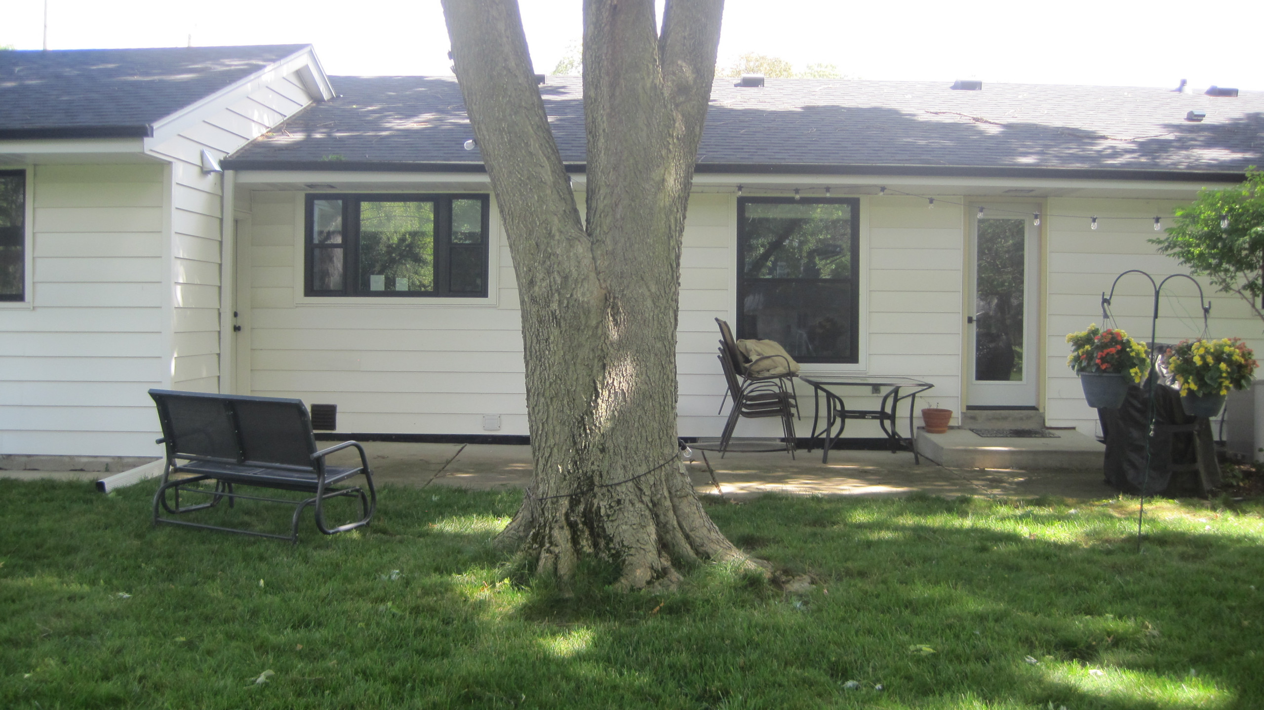 Mid-Century Ranch Front + Backyard Landscape - Fox Point, WI