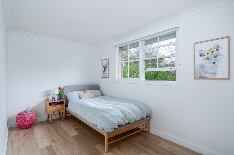 Design ideas for a contemporary kids' room in Sydney.