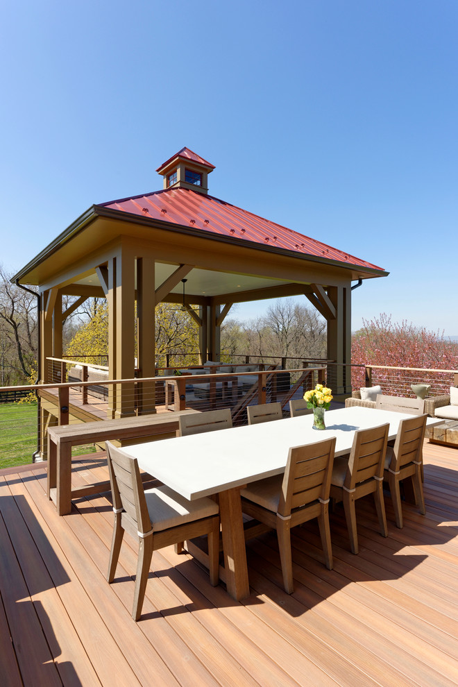 Example of a large transitional side yard deck design in DC Metro with a pergola