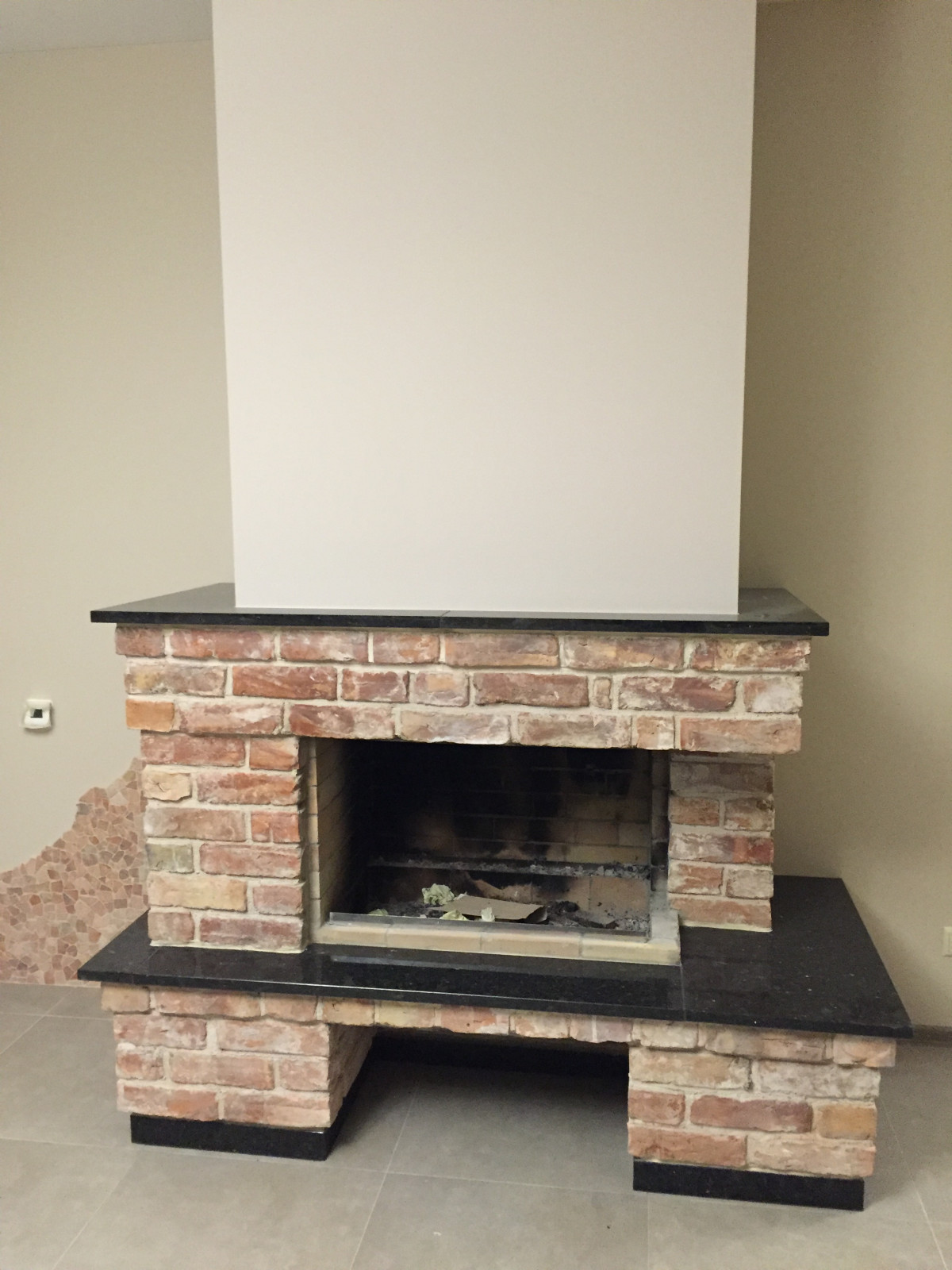 Камин из кирпича 19 века