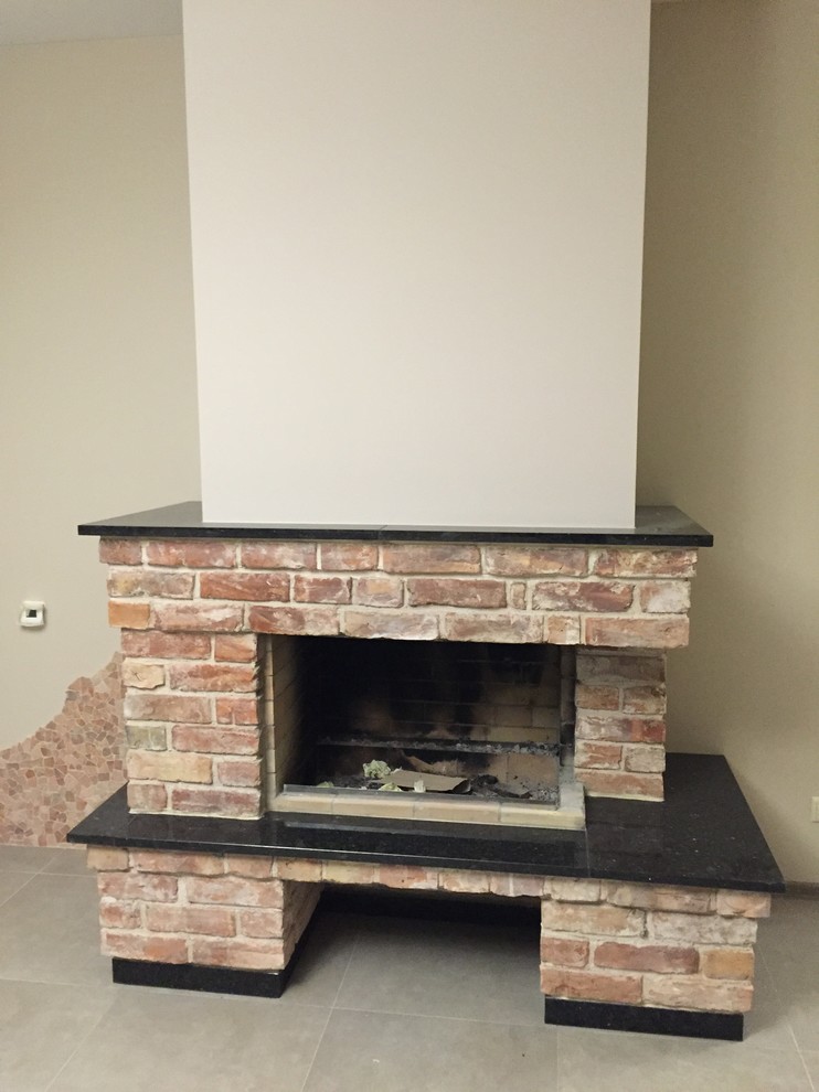 Камин из кирпича 19 века