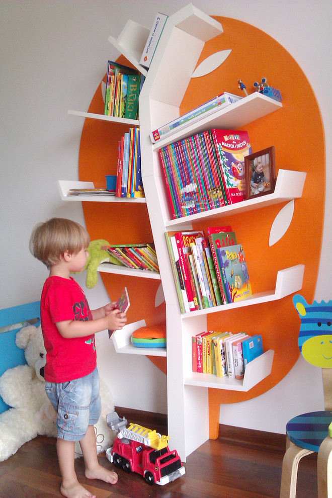 Inspiration for a modern gender-neutral kids' room remodel in Miami