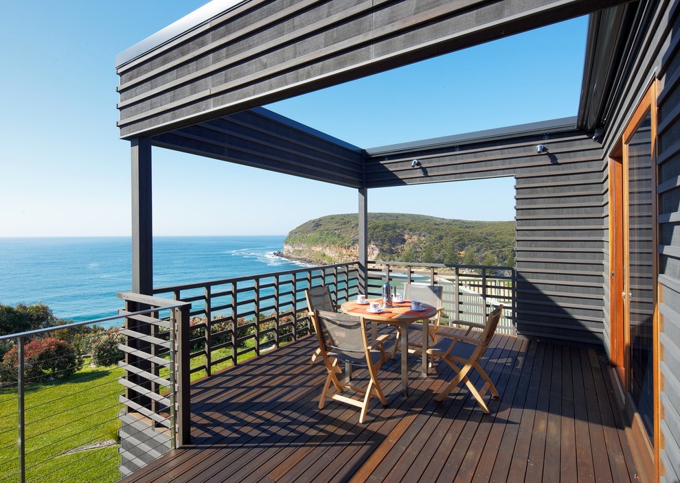 This is an example of a beach style balcony in Sydney.