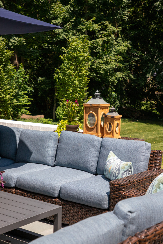 Inspiration for a transitional home design remodel in Indianapolis