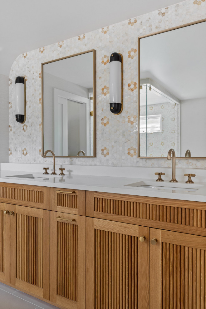 Double Vanity with Fluted Wood Cabinets