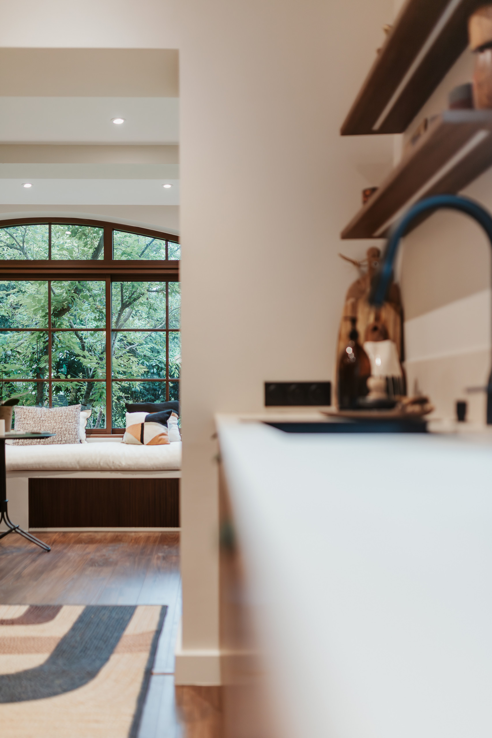 Extension d'une cuisine au style Wabi Sabi