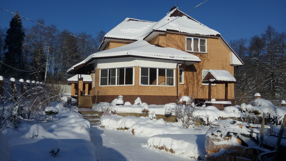 Дом с террасой 140