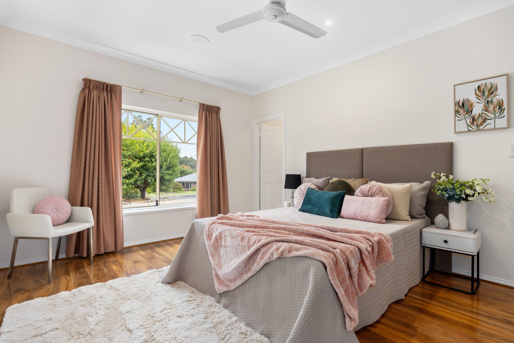 64 Burnbank Way. Mount Barker