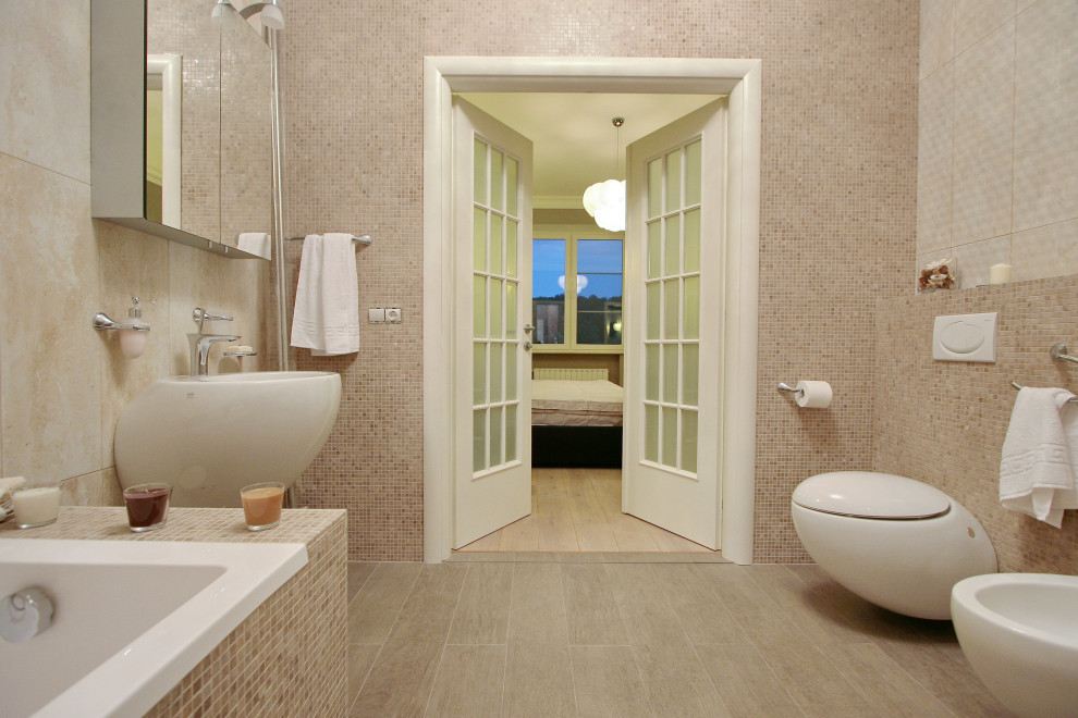 ФРУНЗЕНСКАЯ